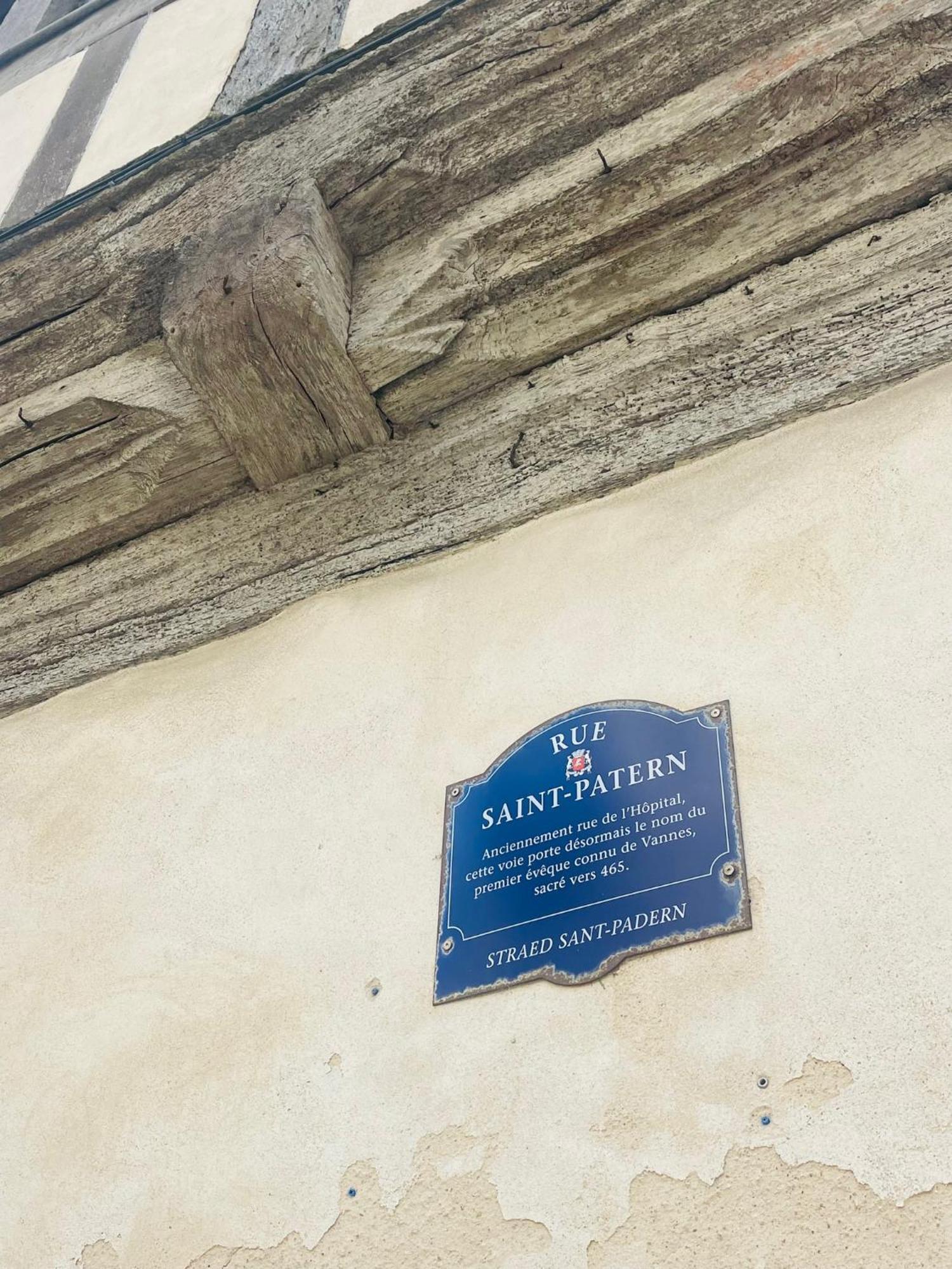 Ty Bonbon, Petit Cocon Avec Jardin Hyper Centre Villa Vannes Bagian luar foto